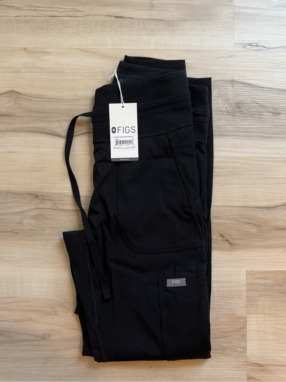Figs Black Skinny Leg Scrub Leggings